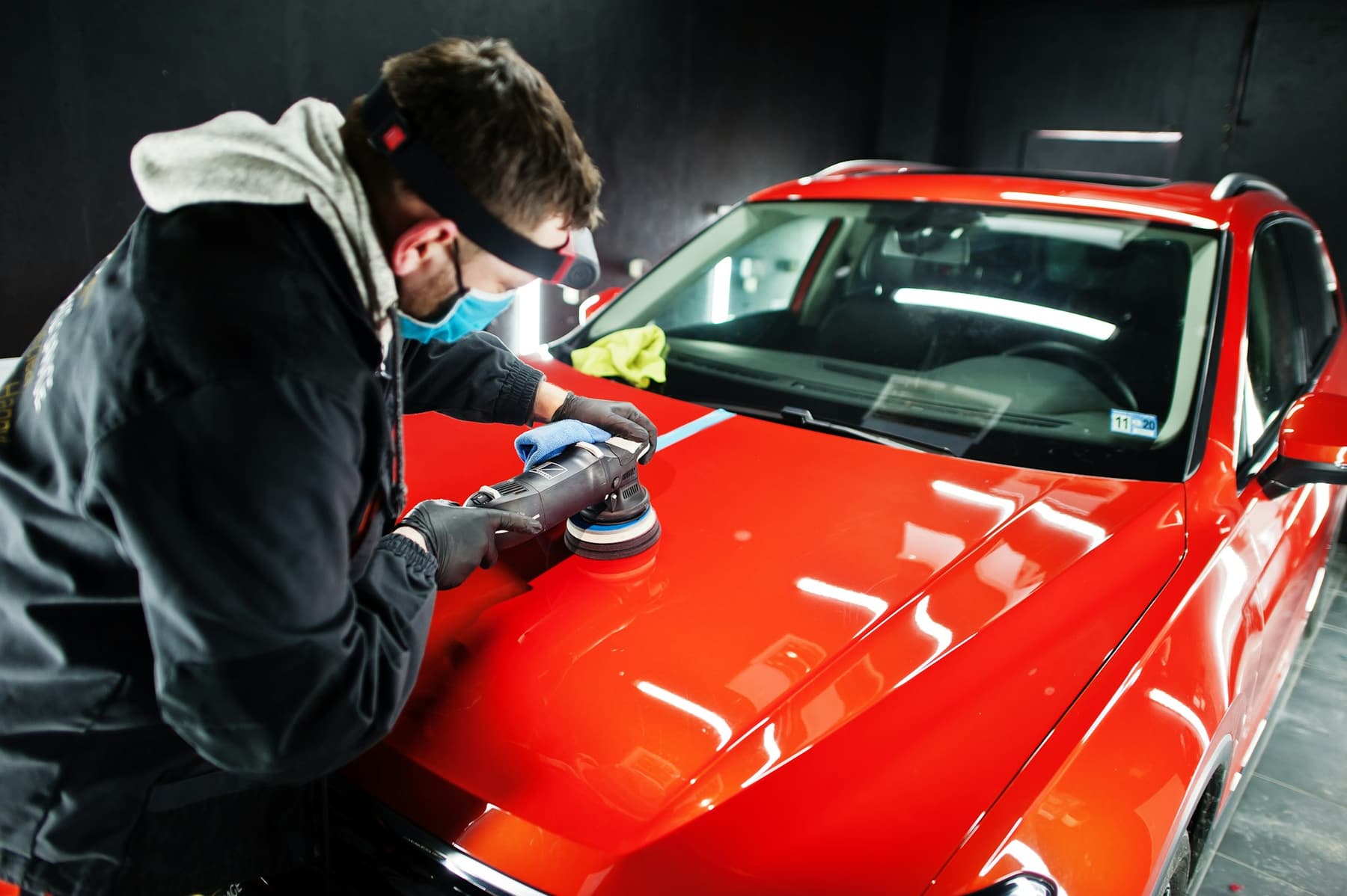 Car being detailed in Miami